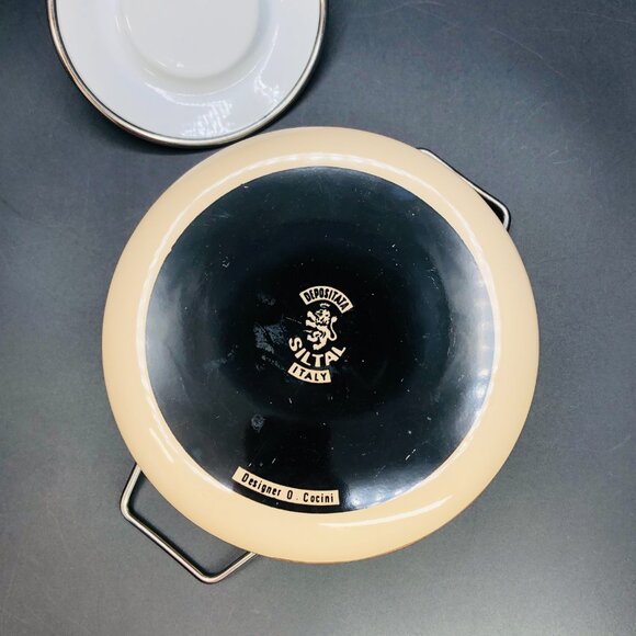 80s Siltal ITALY Beige Enamelware Fondue Pot with Lid by Designer O Cocini - Picture 6 of 10